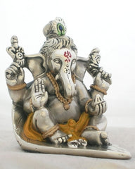 Bal Ganesha on a leaf